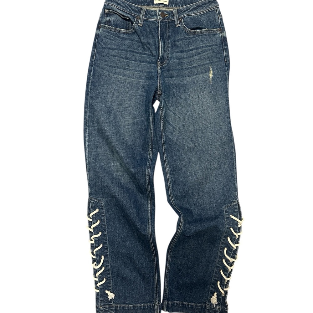 Oliver LoganDenim relaxed fit Jeans with Lace-Up Sides